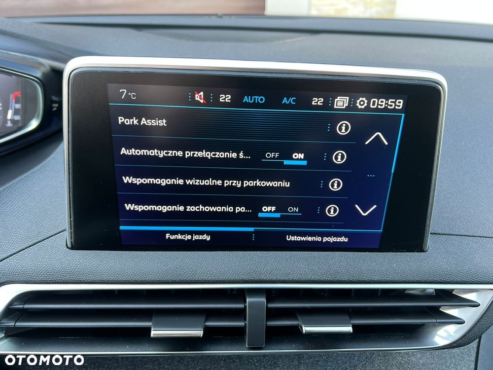 Peugeot 3008 - 21