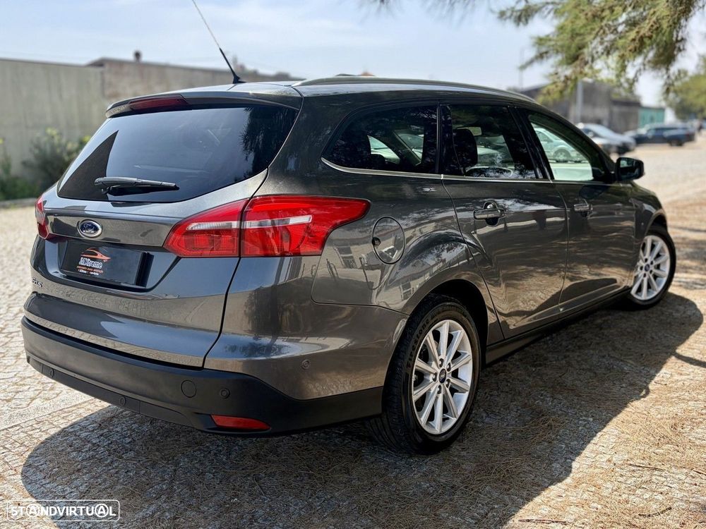 Ford Focus SW 1.5 TDCi Titanium - 4