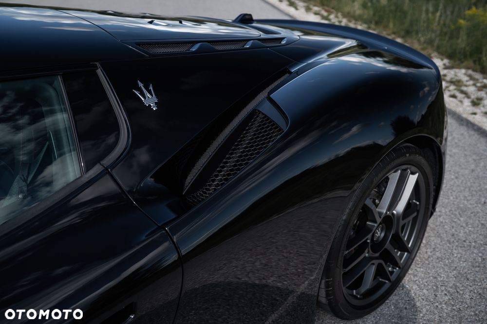 Maserati MC20 - 20
