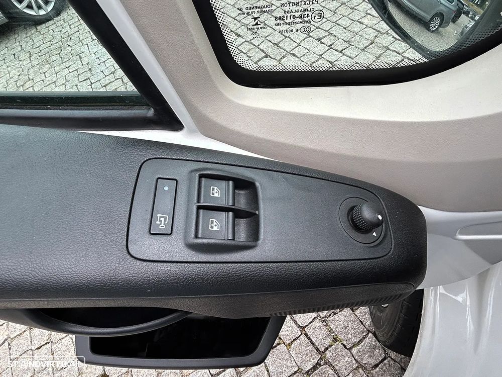 Peugeot Boxer 2.2 BlueHDi 333 L2 CD - 10