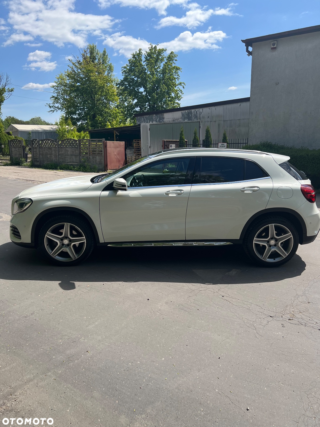 Mercedes-Benz GLA 250 4-Matic AMG Line