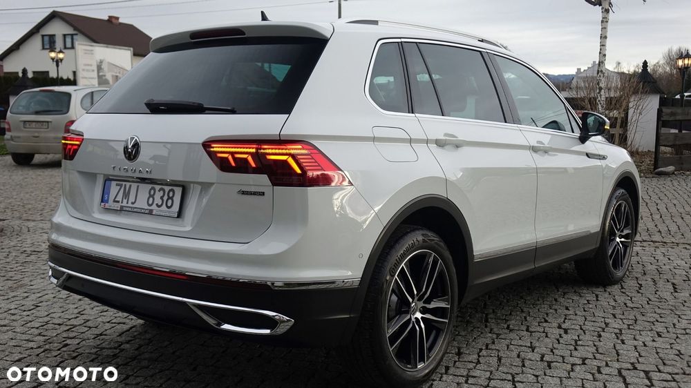 Volkswagen Tiguan - 16