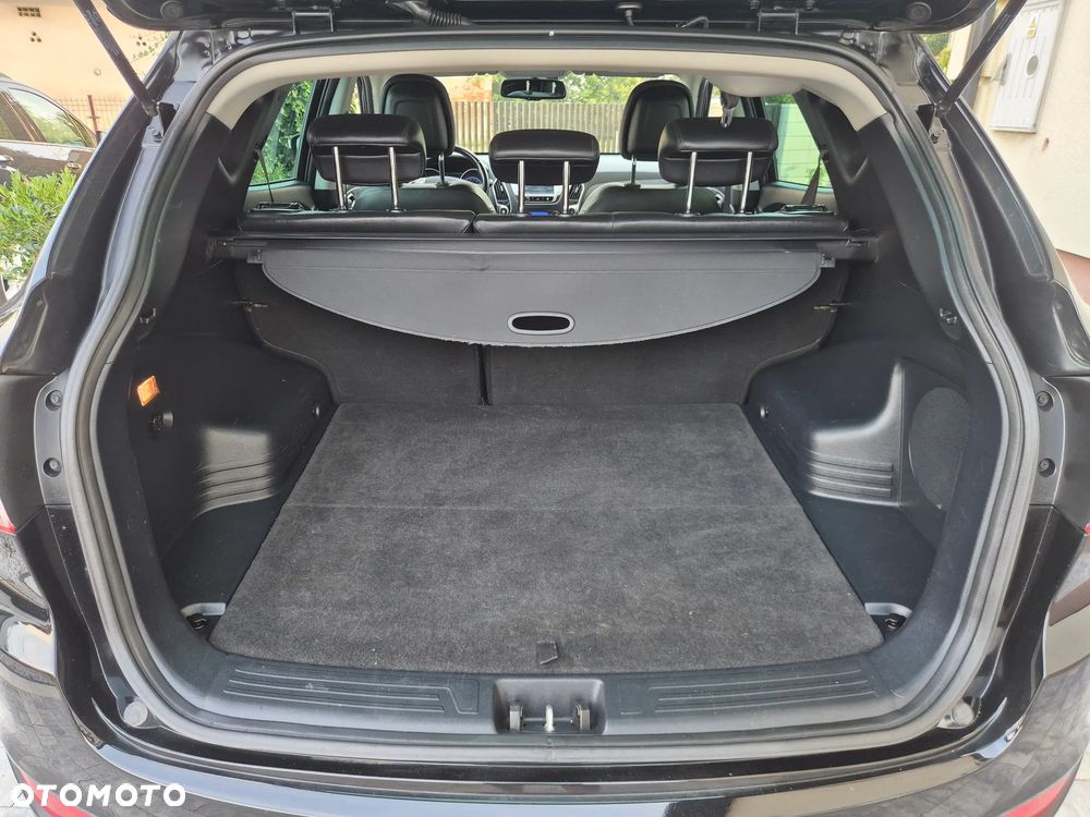 Hyundai ix35 - 23