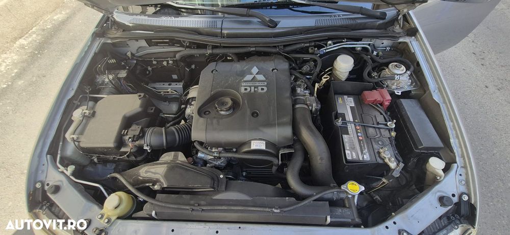 Mitsubishi L200 - 14