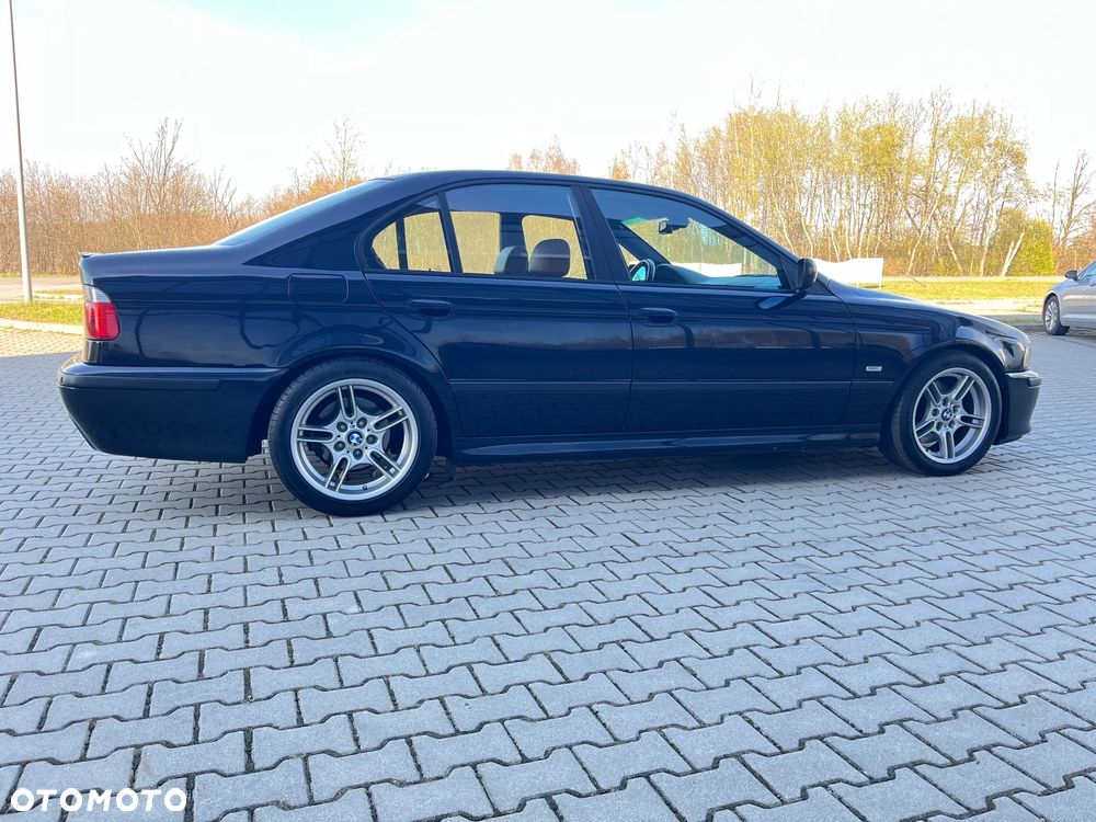 BMW Seria 5 - 11