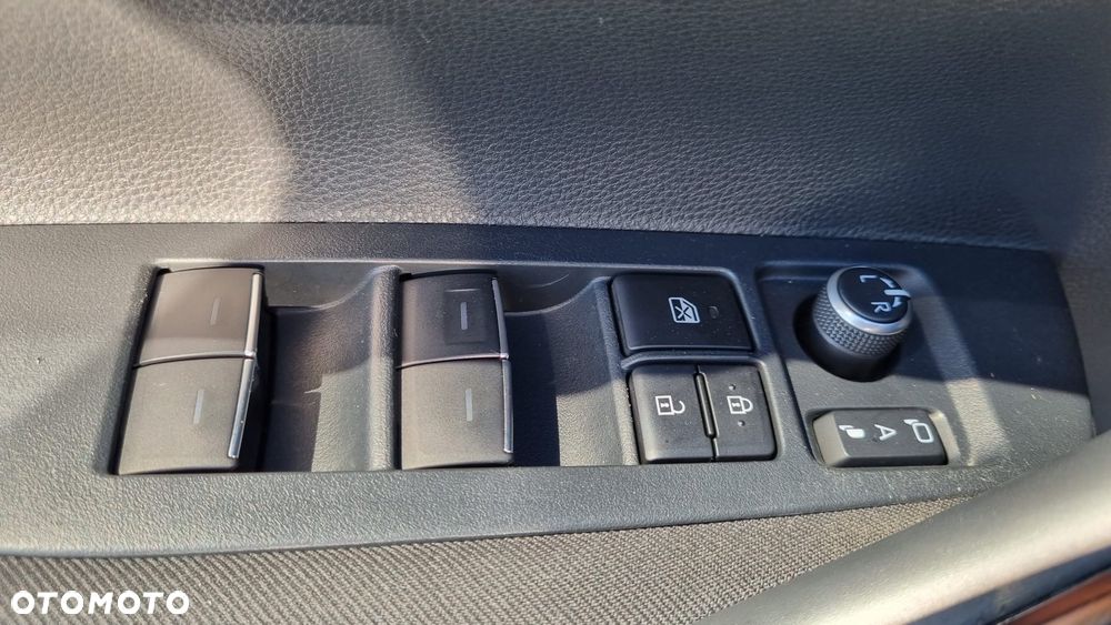 Toyota Corolla 1.8 Hybrid Comfort - 15