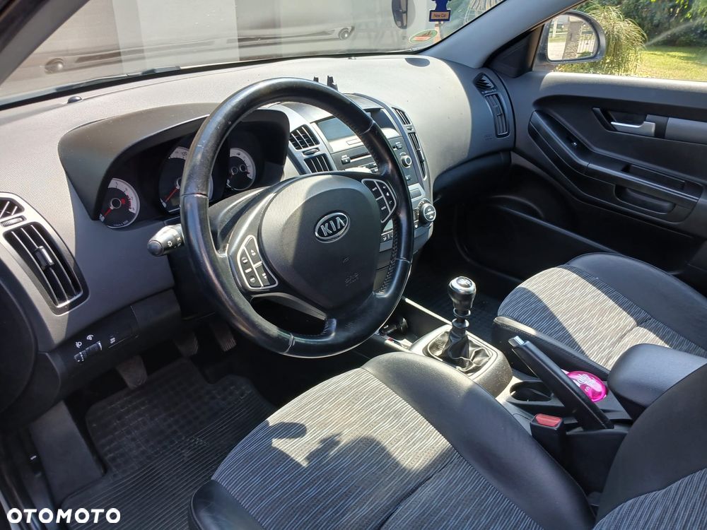 Kia Ceed 2.0 Optimum + - 8