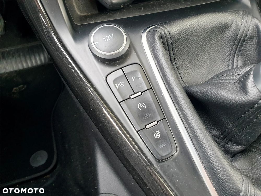 Ford Focus 1.5 EcoBoost Start-Stopp-System Titanium - 19