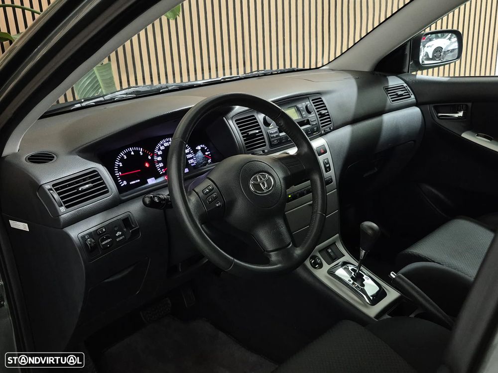 Toyota Corolla 1.4 D-4D MMT Sol - 10