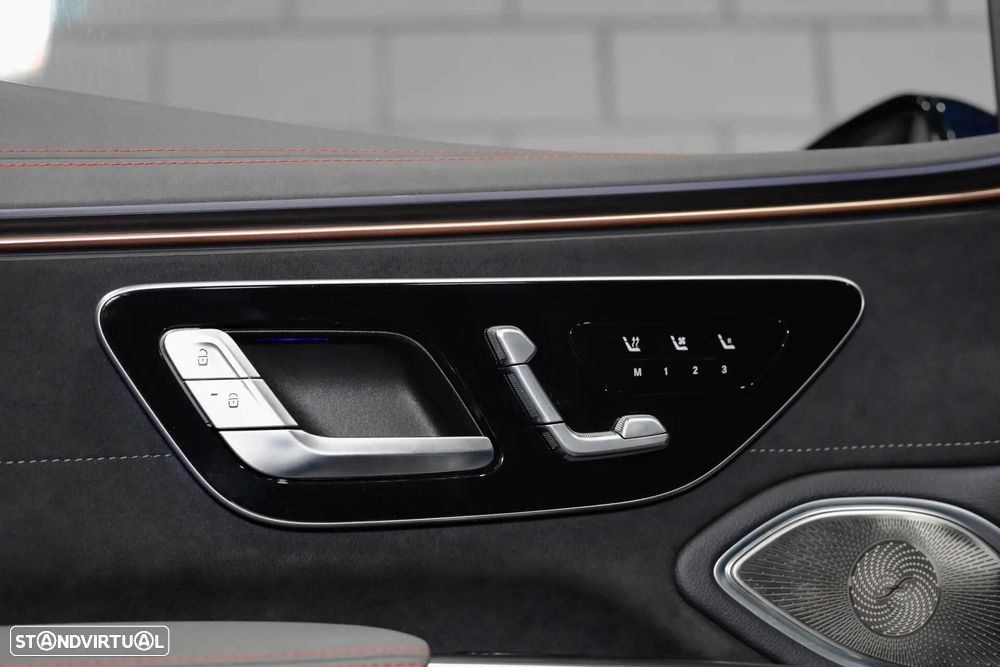 Mercedes-Benz EQS 450+ AMG Line - 32