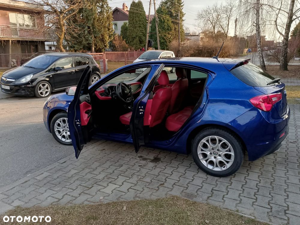 Alfa Romeo Giulietta 1.6 JTDM Super - 5
