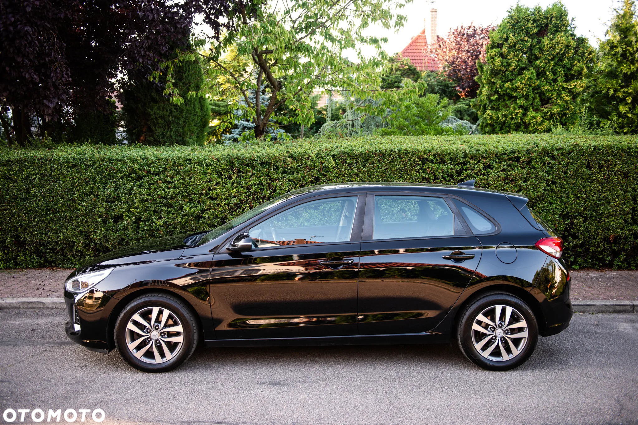 Hyundai i30 Kombi 1.4 T-GDI DCT Premium - 11