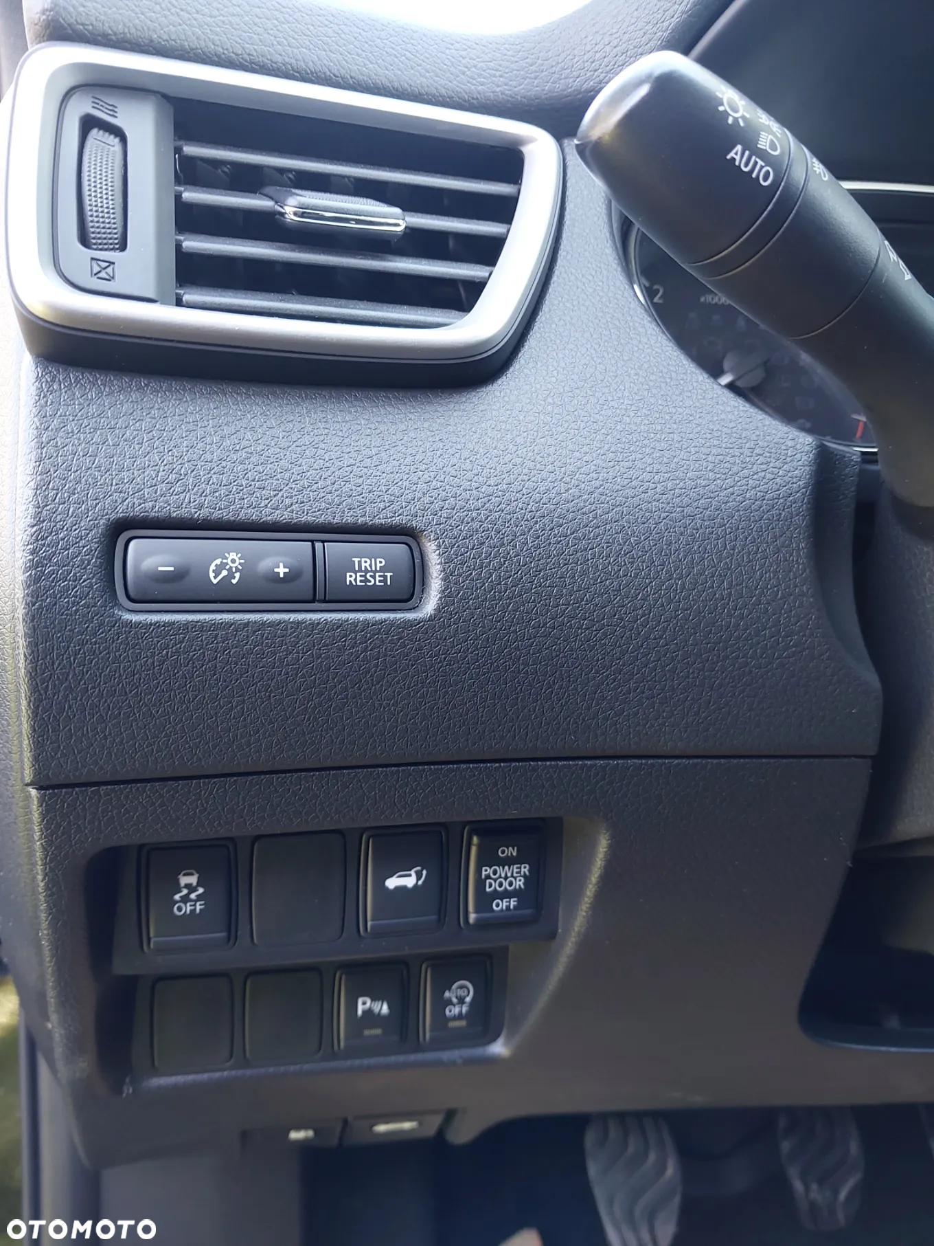 Nissan X-Trail 1.6 DCi Tekna 2WD - 16