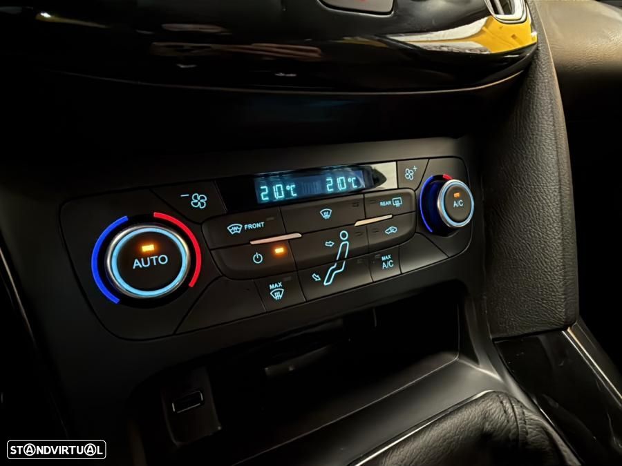 Ford Focus 1.5 TDCi Titanium - 12