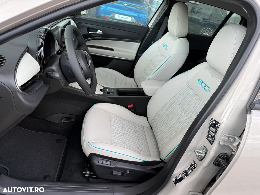 Fiat 600 BEV 54 kWh La Prima - 26