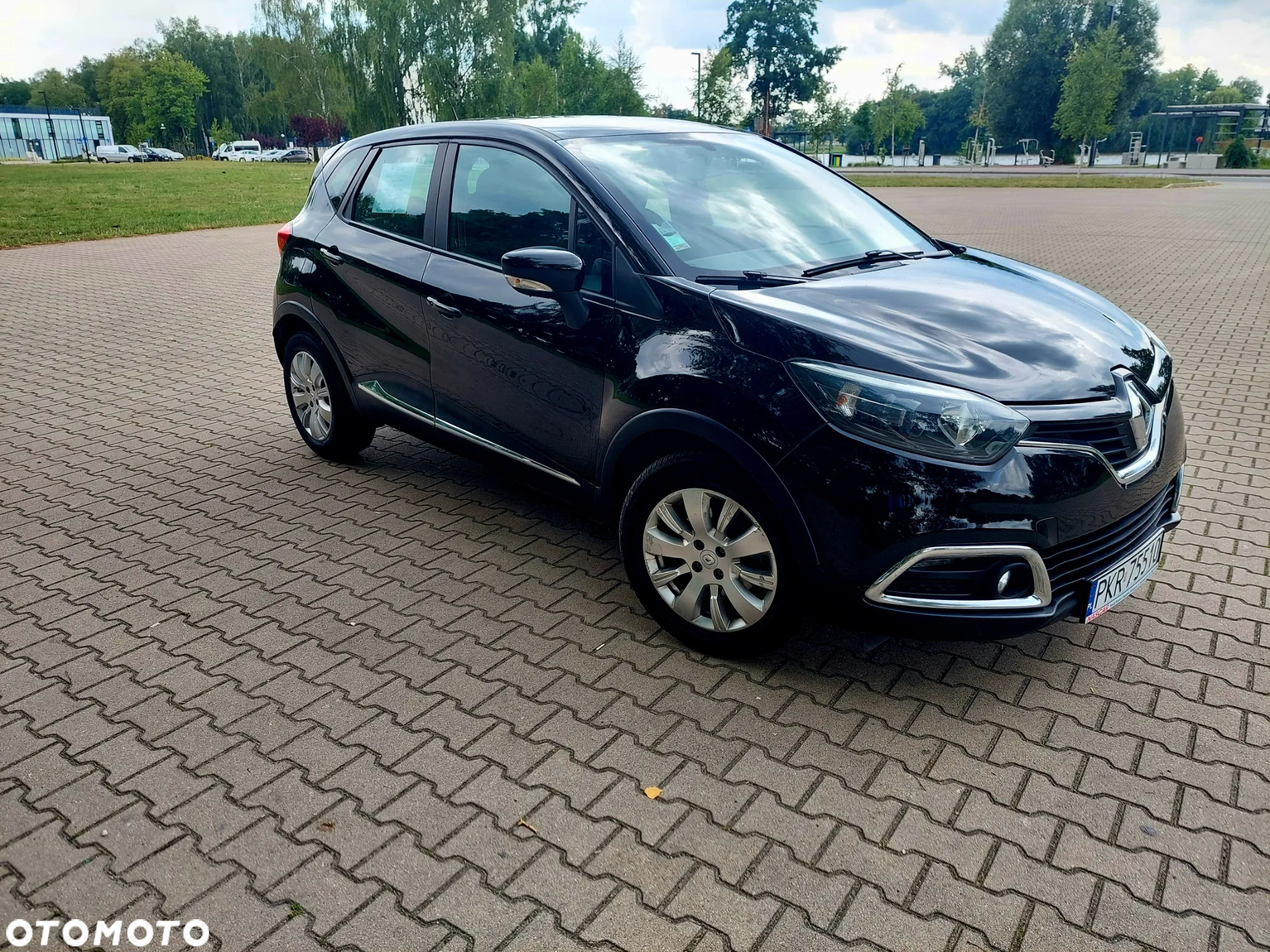 Renault Captur - 4