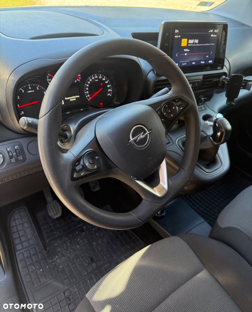 Opel COMBO - 15