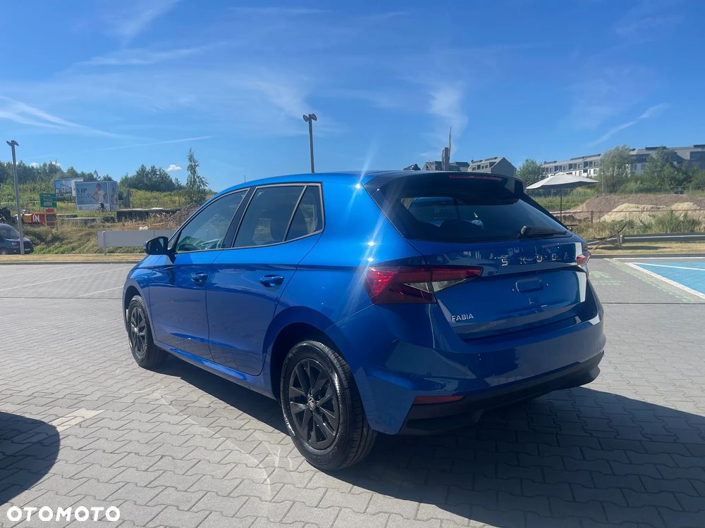 Skoda Fabia 1.0 TSI Drive - 5