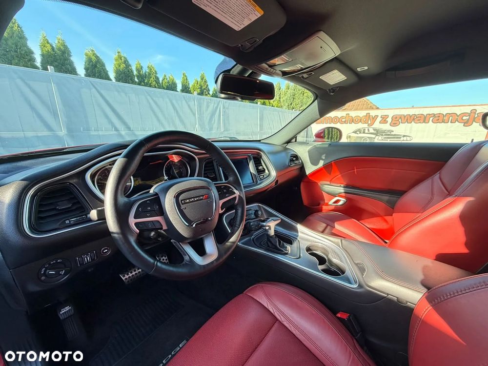 Dodge Challenger Automatik SXT Plus - 26