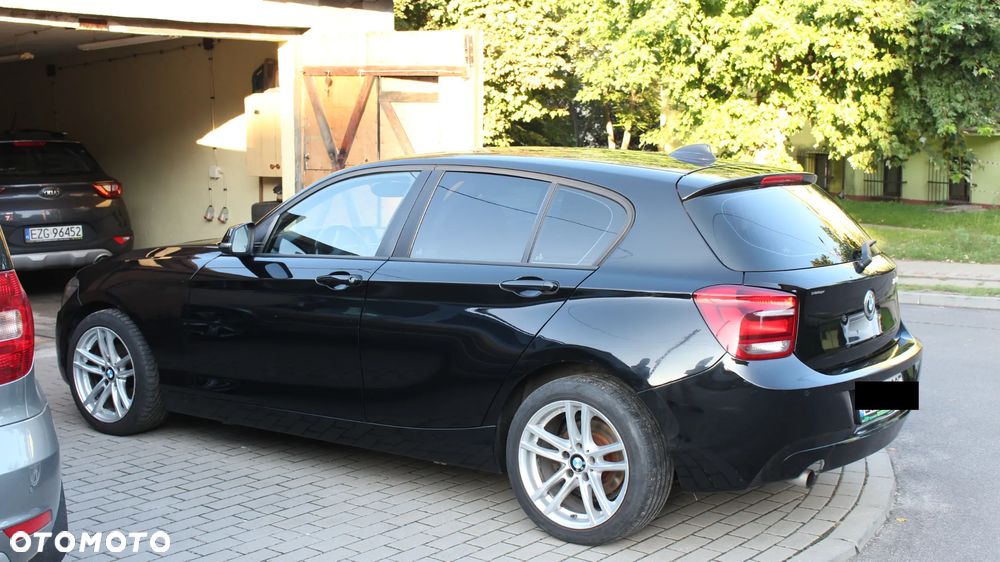 BMW Seria 1 116i - 4
