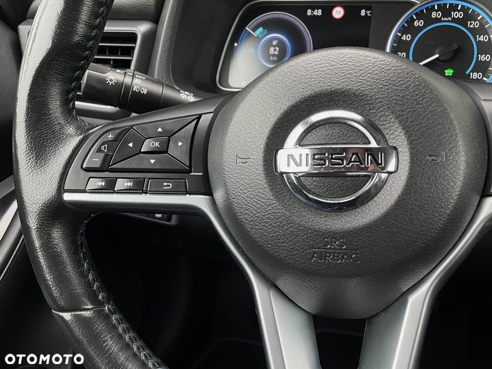 Nissan Leaf 40 kWh TEKNA - 37