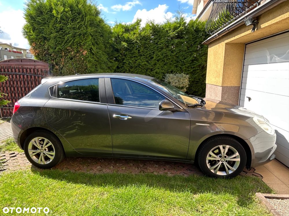 Alfa Romeo Giulietta 1.6 JTDM 16V Turismo - 7