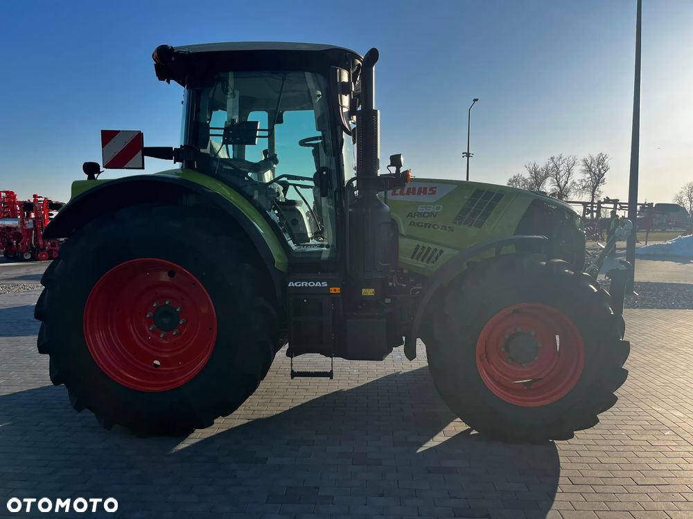 Claas ARION 630 CMATIC - 7