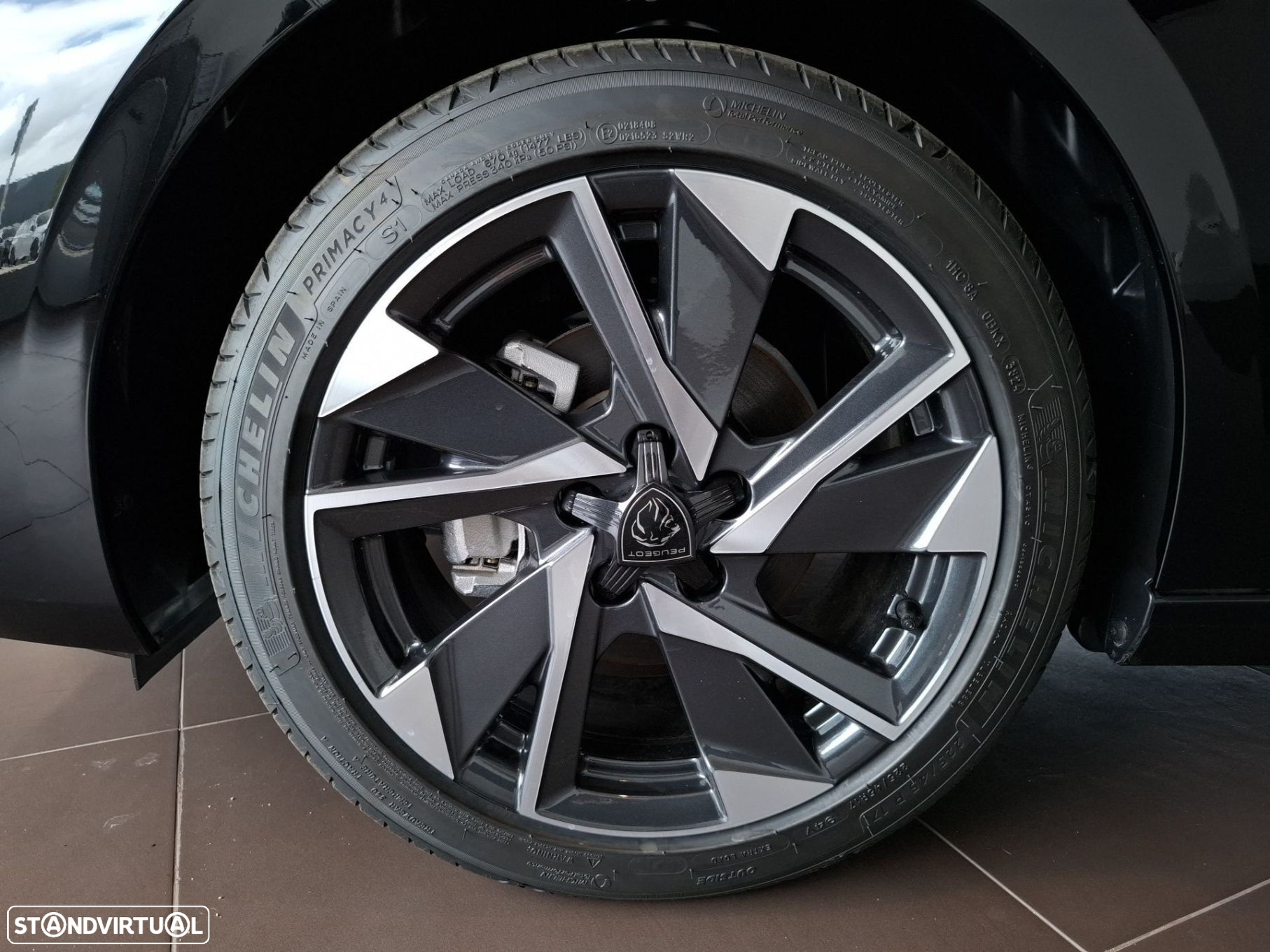 Peugeot 308 1.2 PureTech Allure - 24