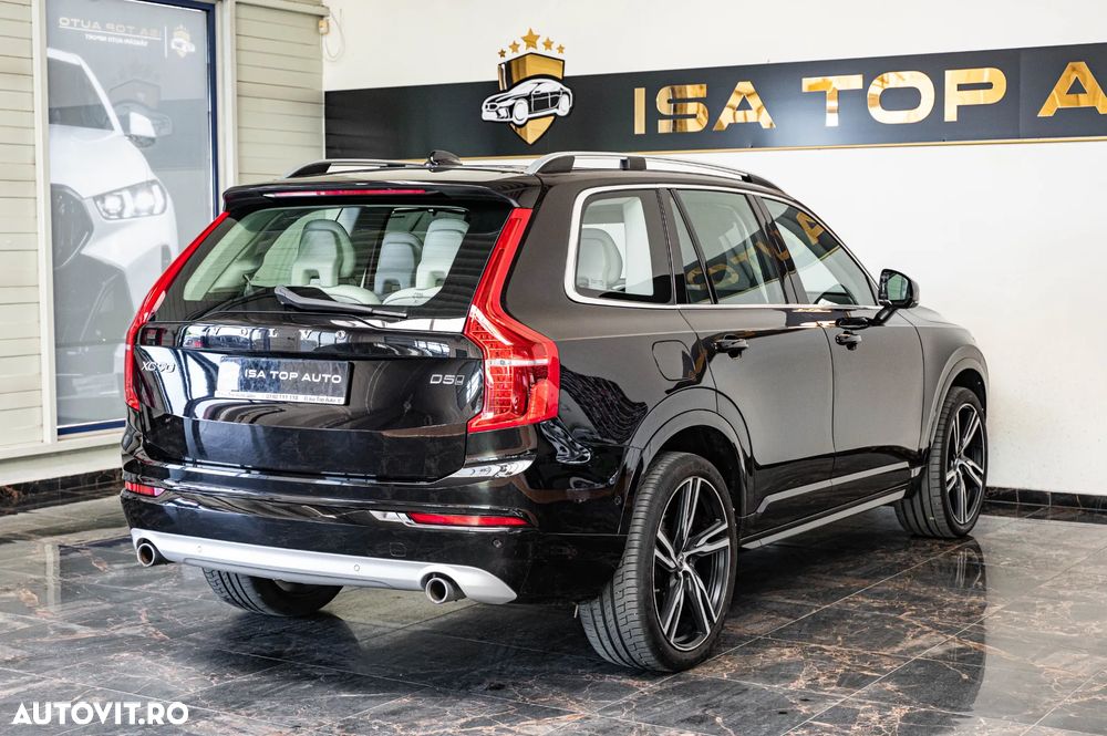 Volvo XC 90 D5 AWD Geartronic Momentum - 4