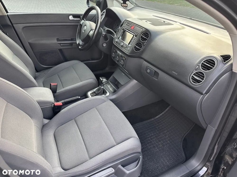 Volkswagen Golf Plus 1.9 TDI Sportline DSG - 9