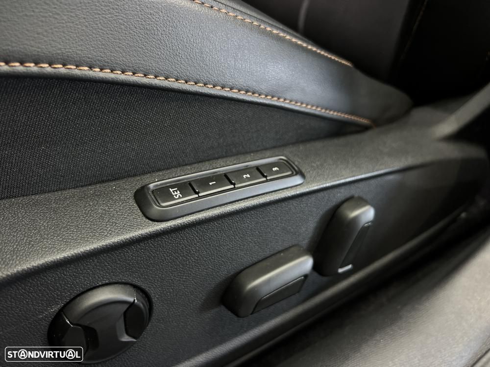 Cupra Formentor 1.4 e-Hybrid DSG VZ - 9