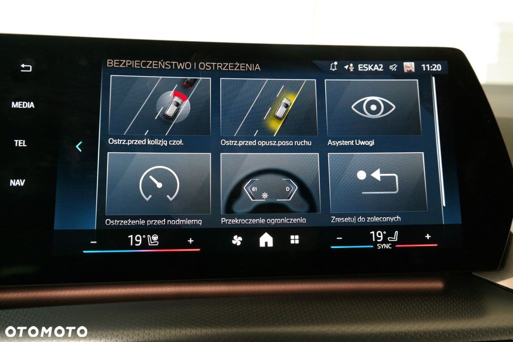 BMW Seria 2 - 40