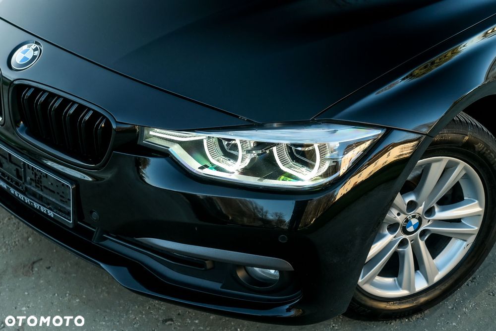 BMW Seria 3 320d Sport Line Shadow - 1