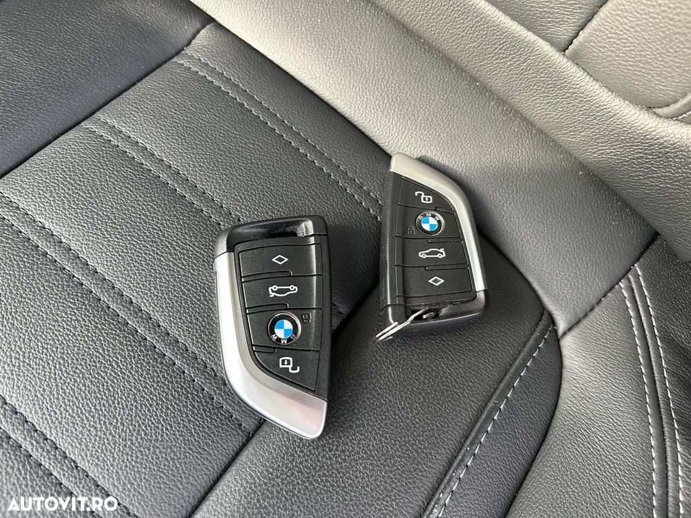 BMW X3 xDrive20i AT - 11