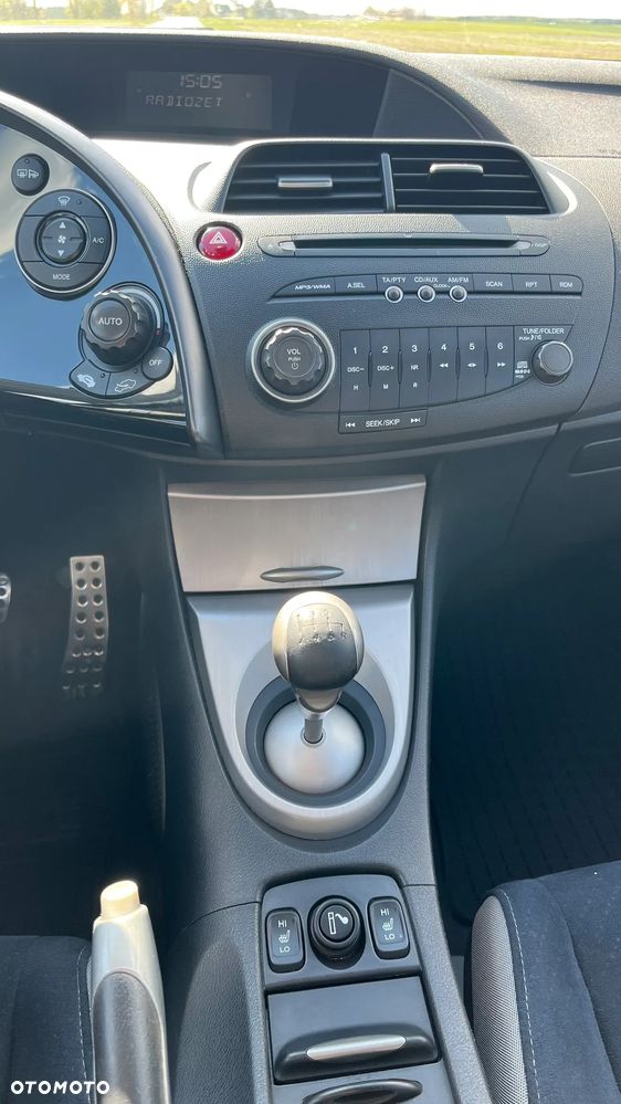 Honda Civic 1.8i-VTEC Sport - 10