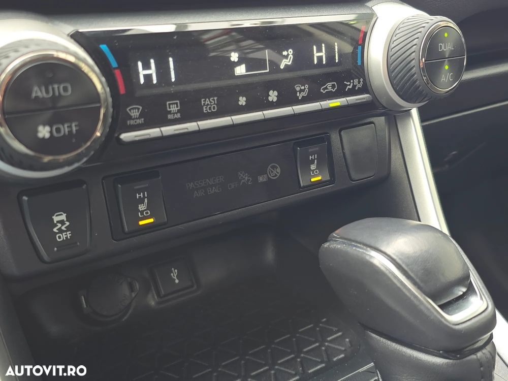 Toyota RAV4 2.5 VVT-iE 4x4 Dynamic - 12