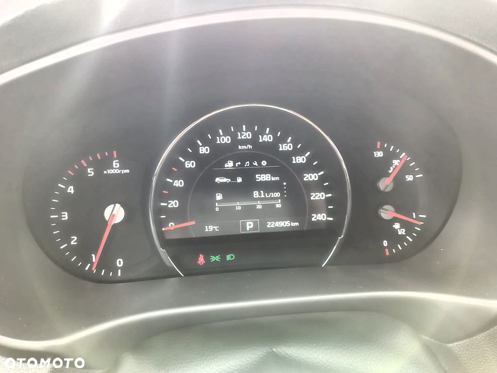 Kia Sorento - 15
