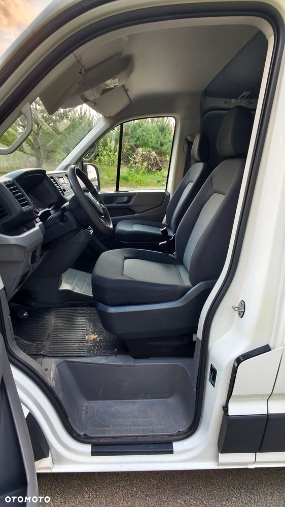 Volkswagen Crafter 2.0 TDi L3H1 klima 4 osobowy Faktura Vat 23% - 6
