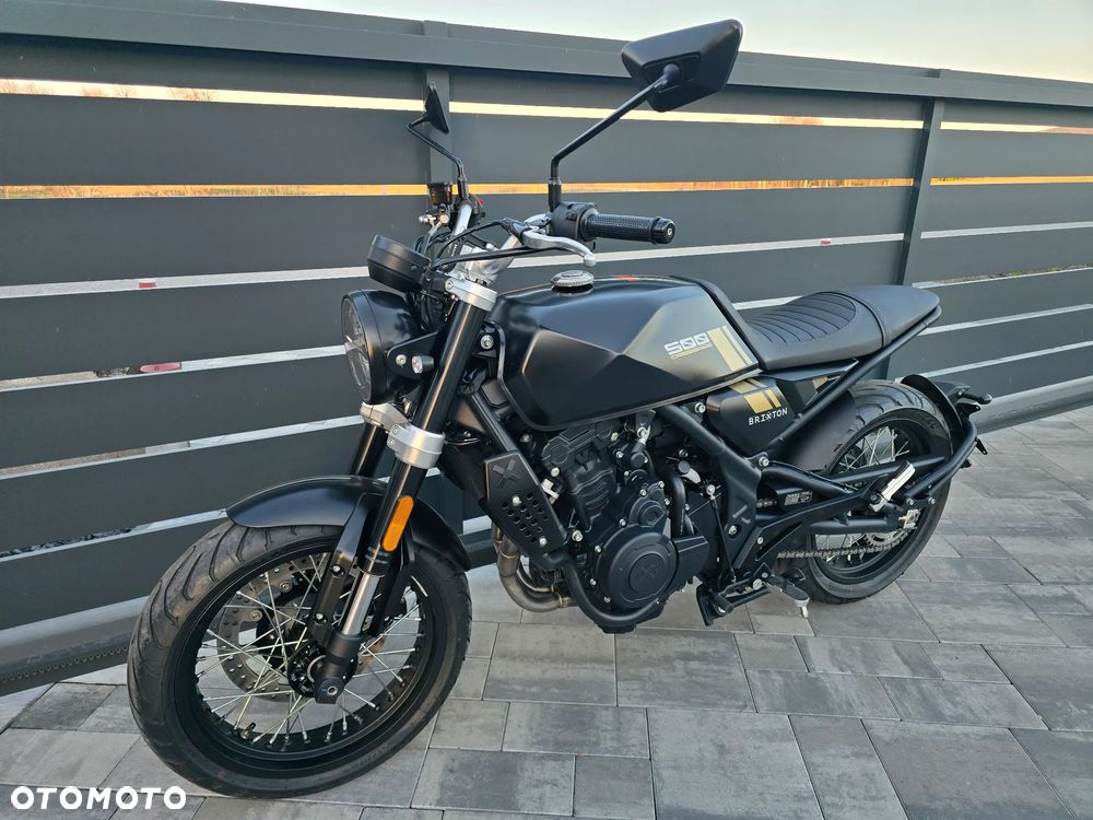 Brixton Crossfire - 4