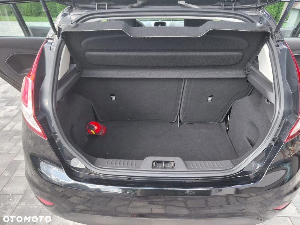 Ford Fiesta - 6