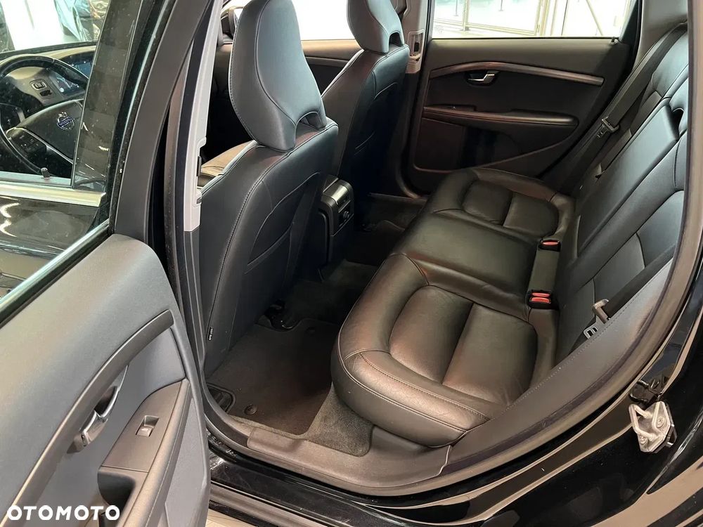 Volvo V70 - 4