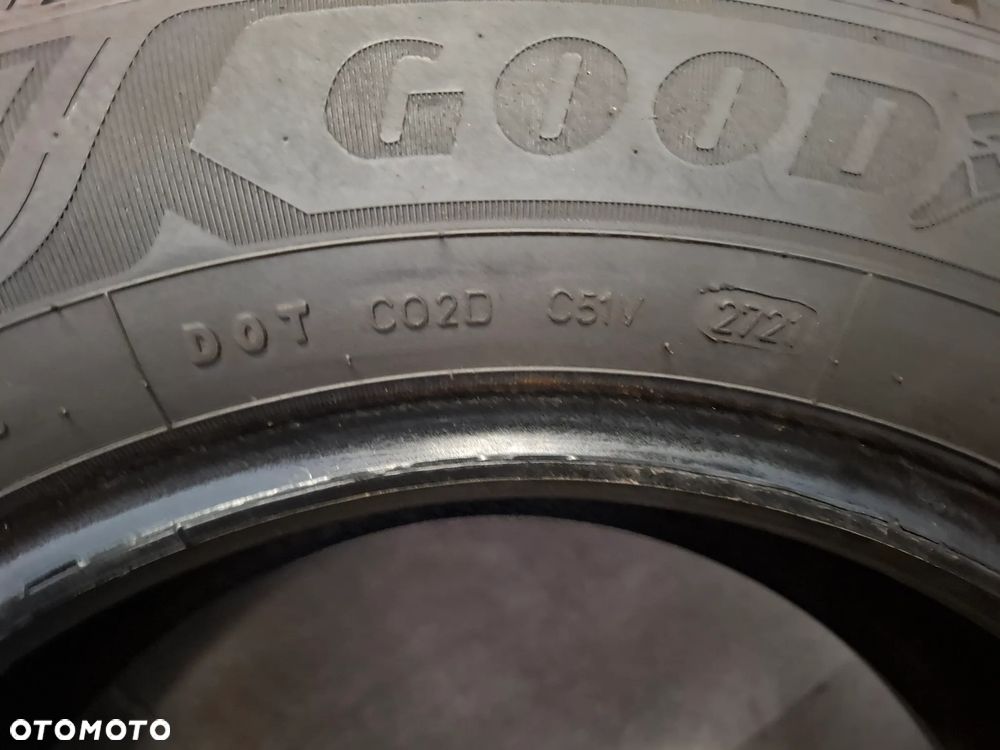 Opona lato Goodyear Efficient Cargo 2 225/65R16C 2021 rok bieżnik 8mm - 4