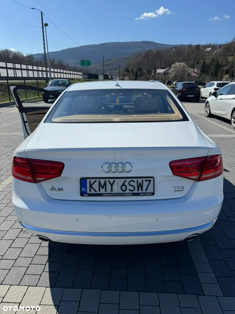 Audi A8 4.2 TDI Quattro - 9