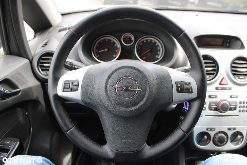 Opel Corsa - 29