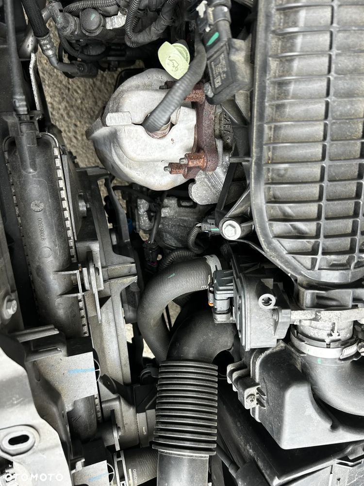 Peugeot 208 - 26