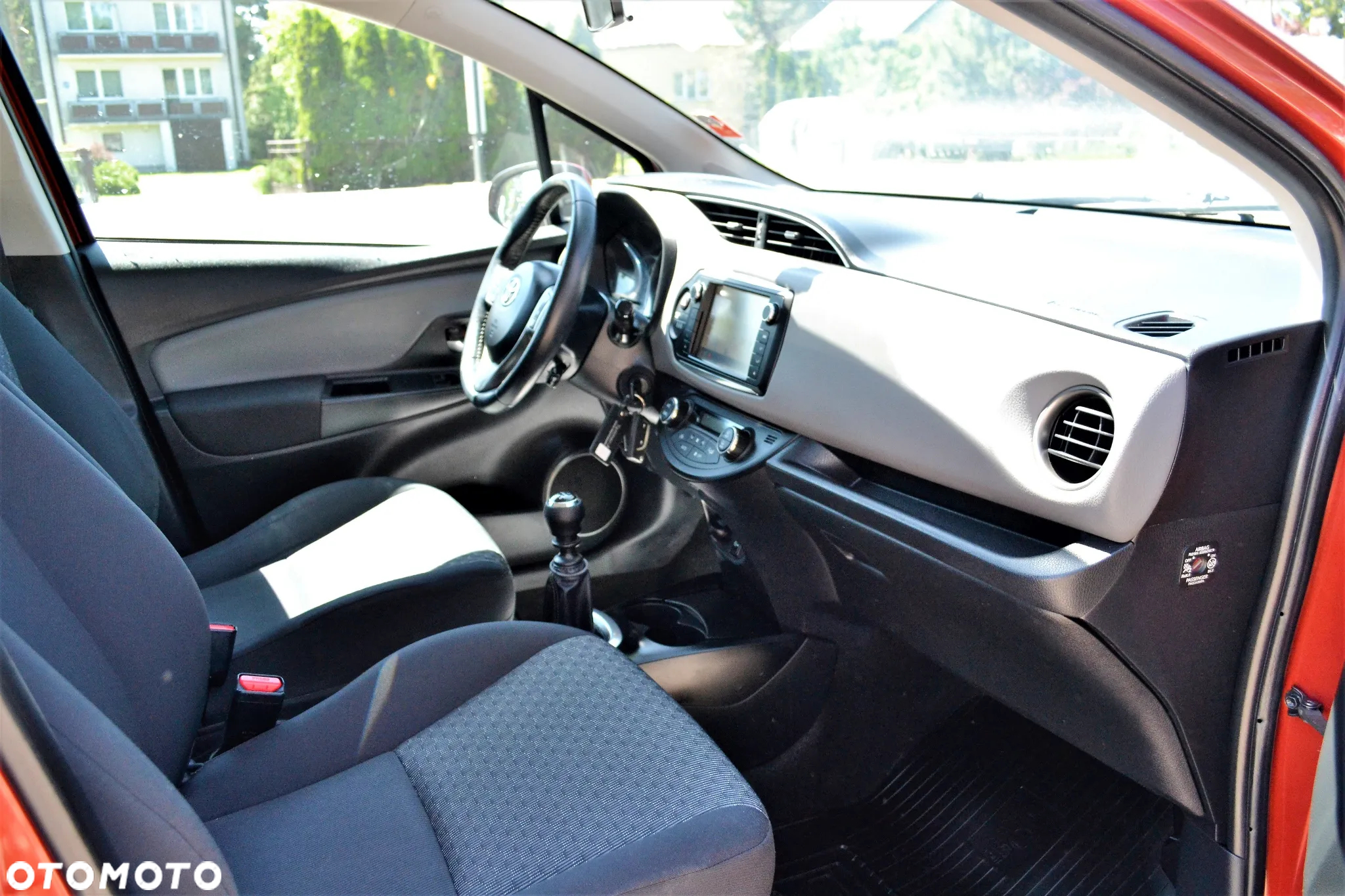Toyota Yaris 1.33 Prestige - 9