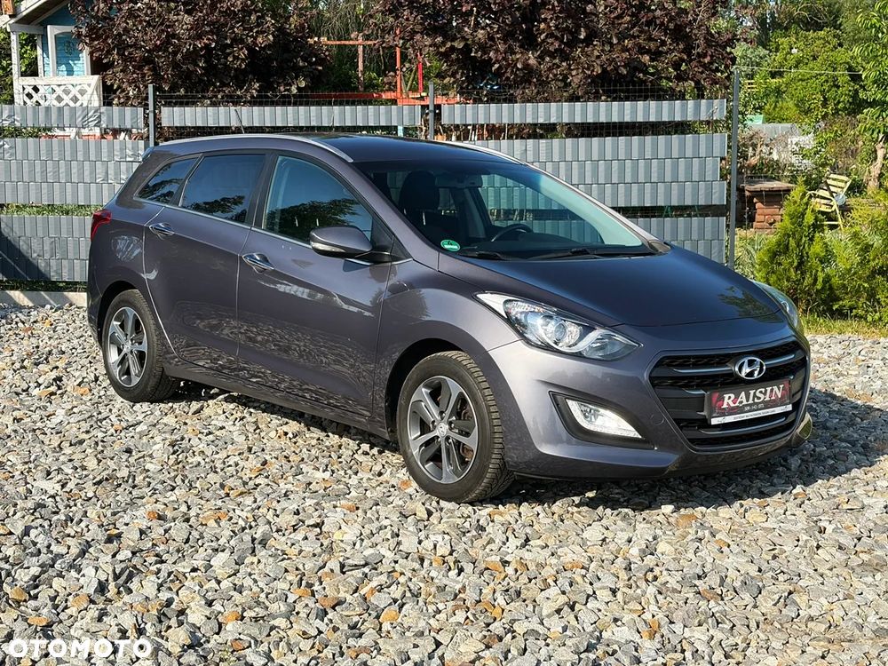 Hyundai i30 blue 1.6 CRDi DCT Passion - 17