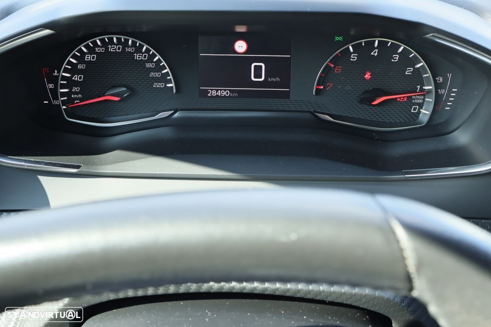 Peugeot 2008 1.2 PureTech Active Pack - 7
