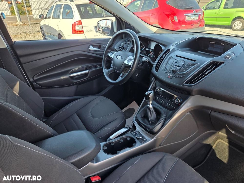 Ford Kuga - 7