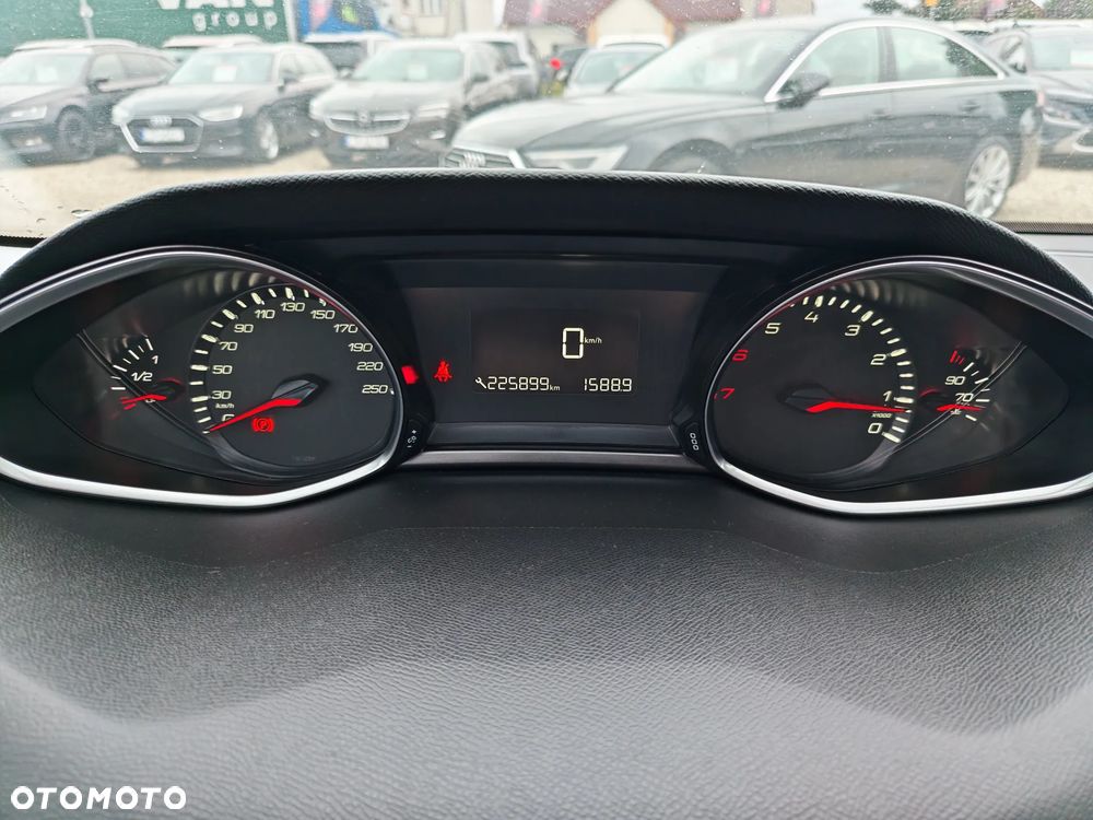 Peugeot 308 1.2 PureTech Active S&S - 16